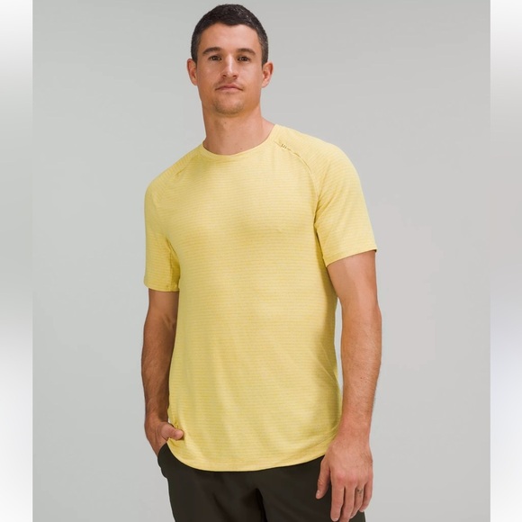 Lululemon Drysense Training Short Sleeve Shirt - Picture 1 of 11